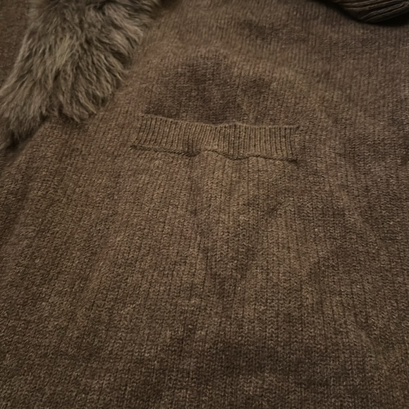 Vince chocolate brown large sweater removable faux fur collar pockets ribbed arm - Picture 5 of 10